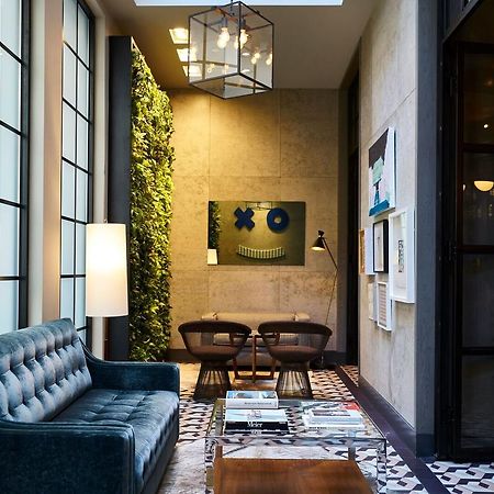 Sixty Soho Hotel New York Bagian luar foto The Hotel's lobby