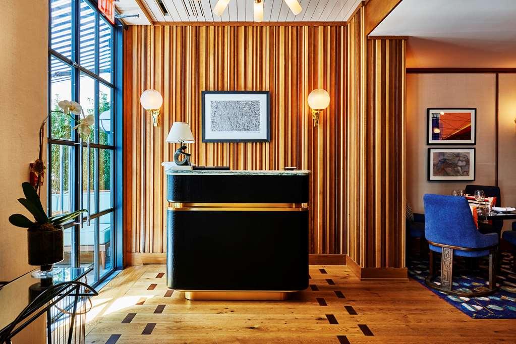 Sixty Soho Hotel New York Restoran foto The hotel's lobby
