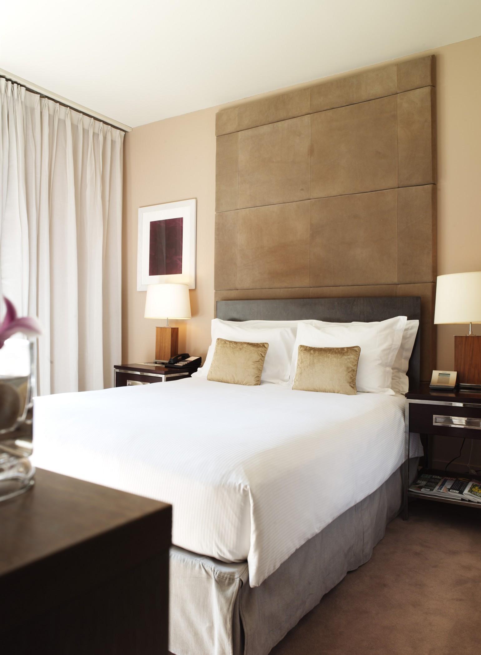 Sixty Soho Hotel New York Bagian luar foto A bedroom at the Mandarin Oriental, Munich
