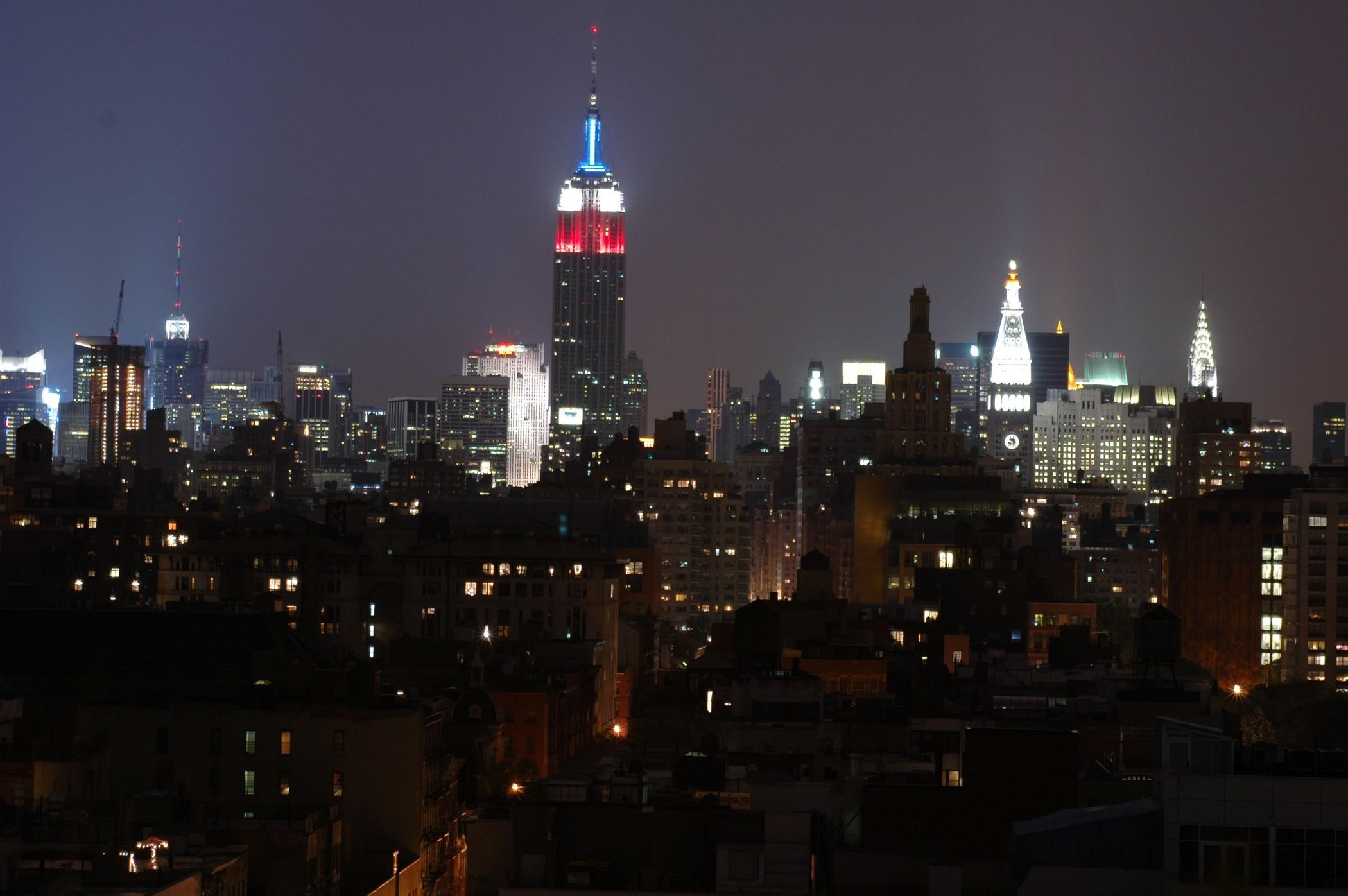 Sixty Soho Hotel New York Restoran foto The Empire State Building at night