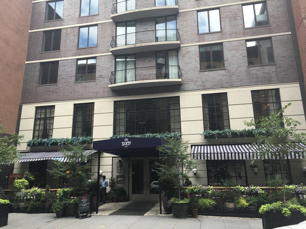 Sixty Soho Hotel New York Bagian luar foto The entrance to 501 West 21st Street